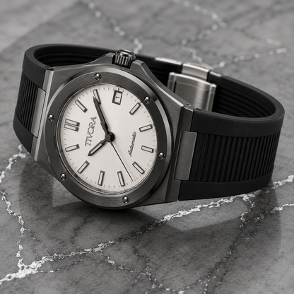 Vertex Argent Steel Frost Onyx Dial Rubber