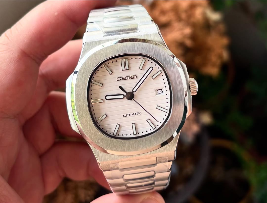 NAUT MOD - SNOW WHITE