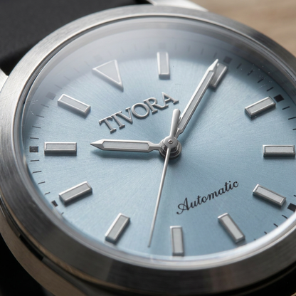 Marinex Argent Steel Pop Azure Dial Rubber – close-up