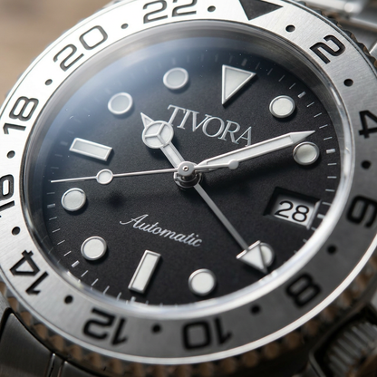 Meridian Argent Steel Grey Dial – close-up